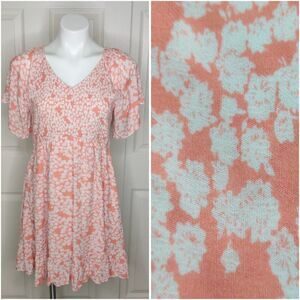 Maggeer smocked V-neck ruffle floral dress sz M